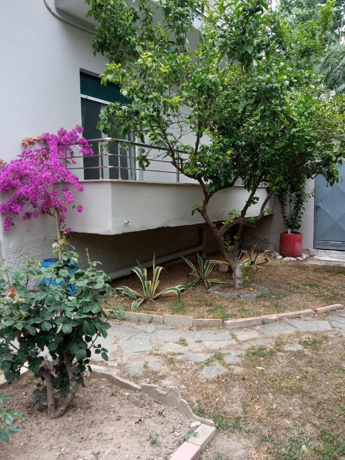 Sofia'S Garden Apartment Nea Peramos  Luaran gambar